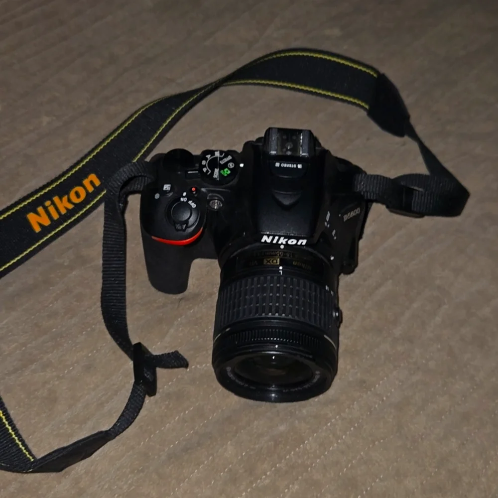Nikon D5600